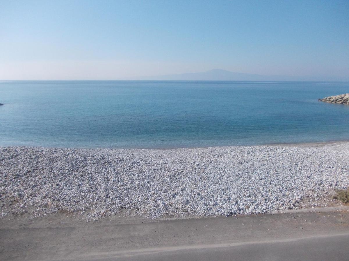 Akrogiali Beach Apartments Zewnętrze zdjęcie